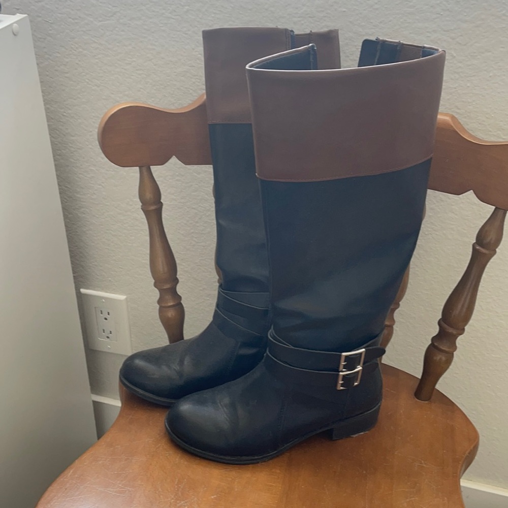 High boots. Leather. Size 6 1/2